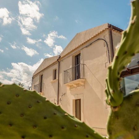 Hotel Momento-Teatro Greco Syrakus Exterior foto